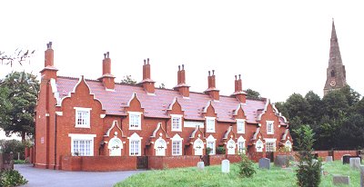 almshouses.jpg (23312 bytes)